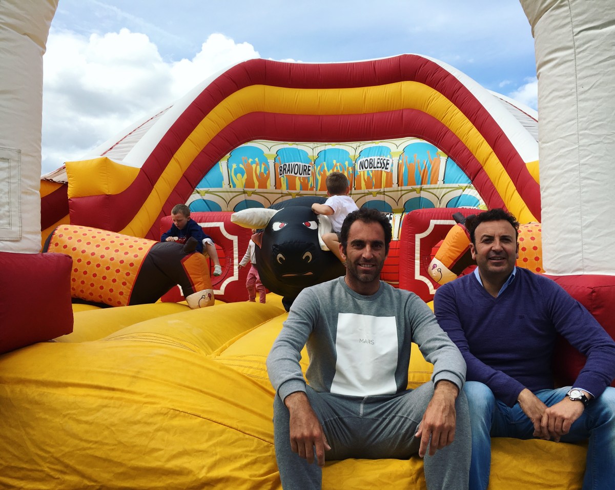 Salvador Cortes est happycionado