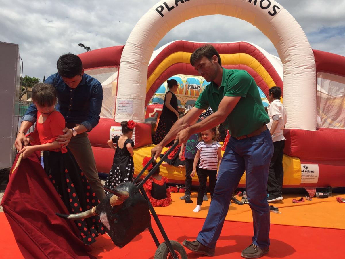Manolo Vanegas avec Happycionado à Boujan