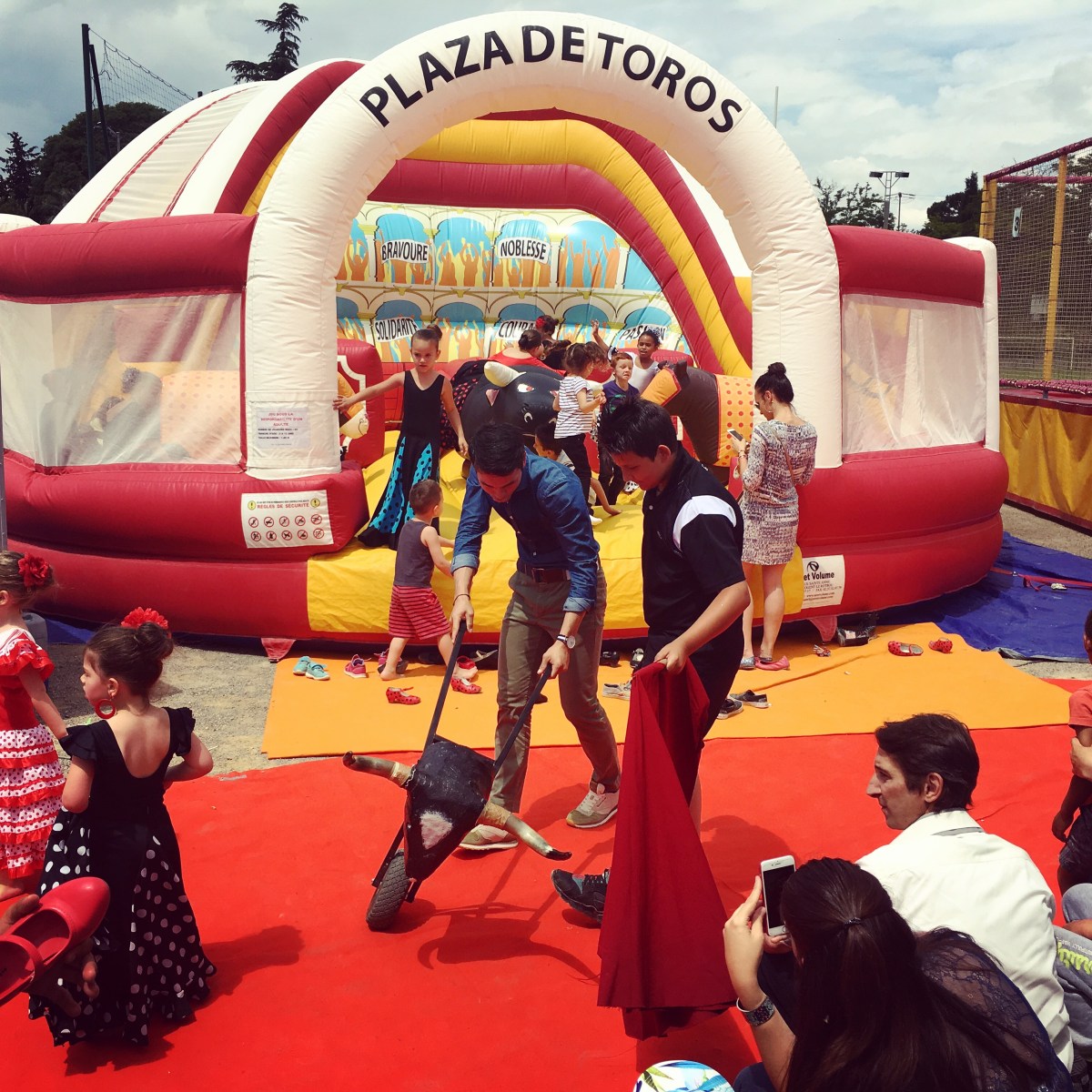 Manolo Vanegas avec Happycionado à Boujan